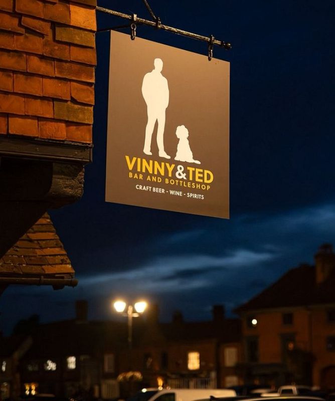 £50 voucher for a Vinny & Ted bar